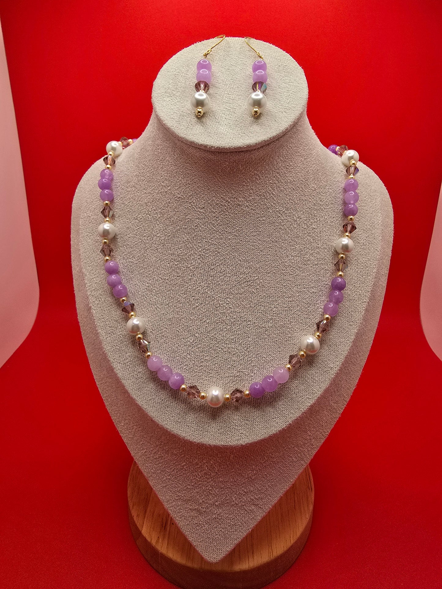Bridal Lavender Amethyst and Mother of Pearl Necklace and Earrings