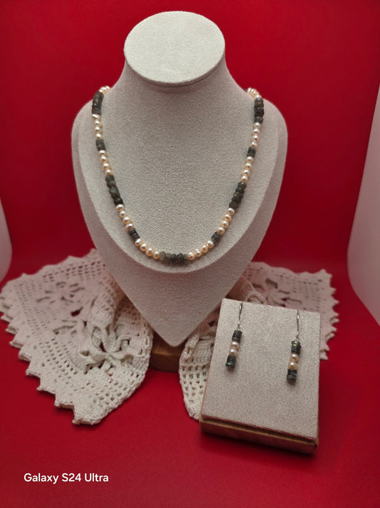 Bridal Peach Pearl and Labradorite Necklace and Earrings